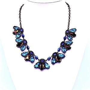 Lia Sophia “Beehave Yourself” Necklace 19” Retired